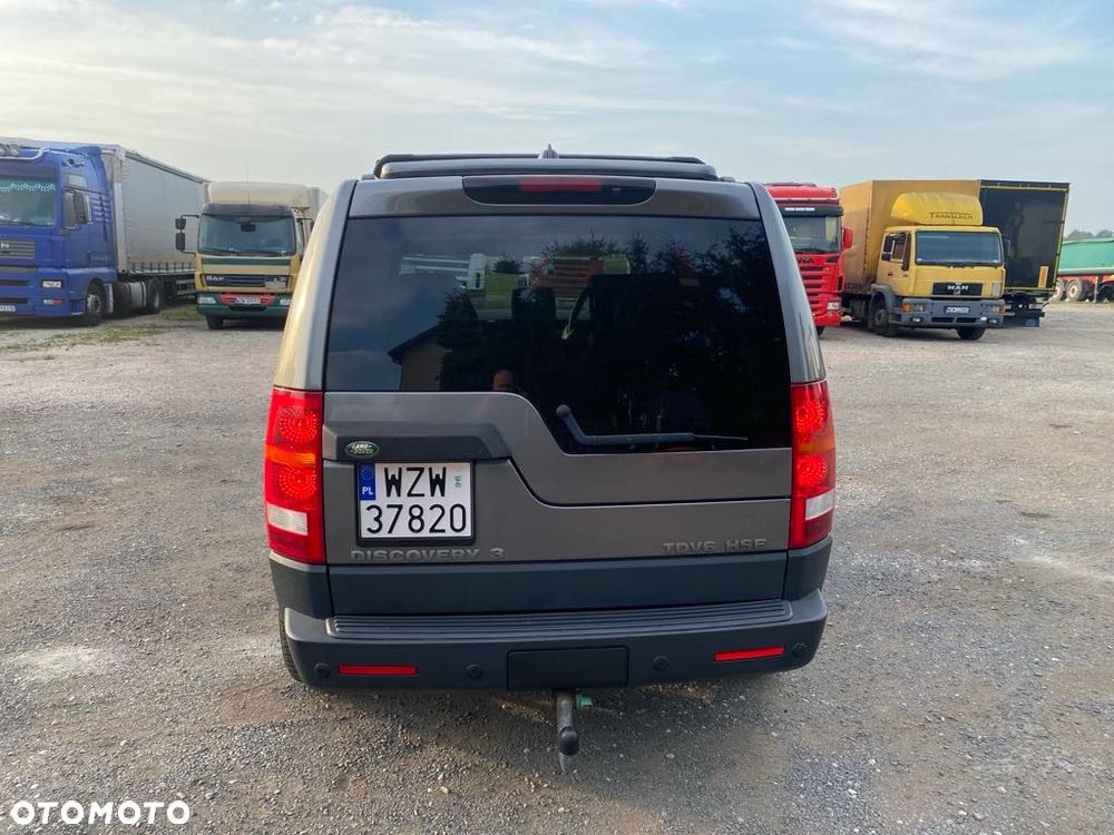 Land Rover Discovery IV 2.7D V6 HSE - 3