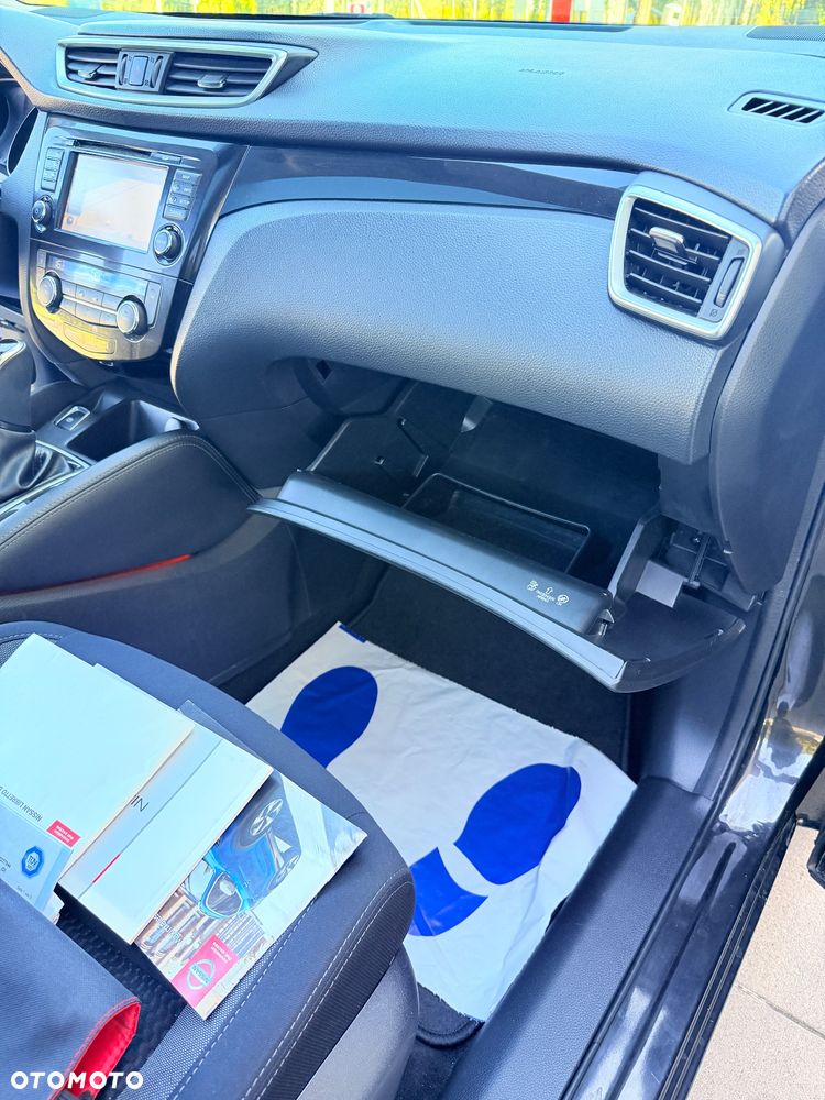 Nissan Qashqai 1.6 DCi Tekna+ Xtronic - 32