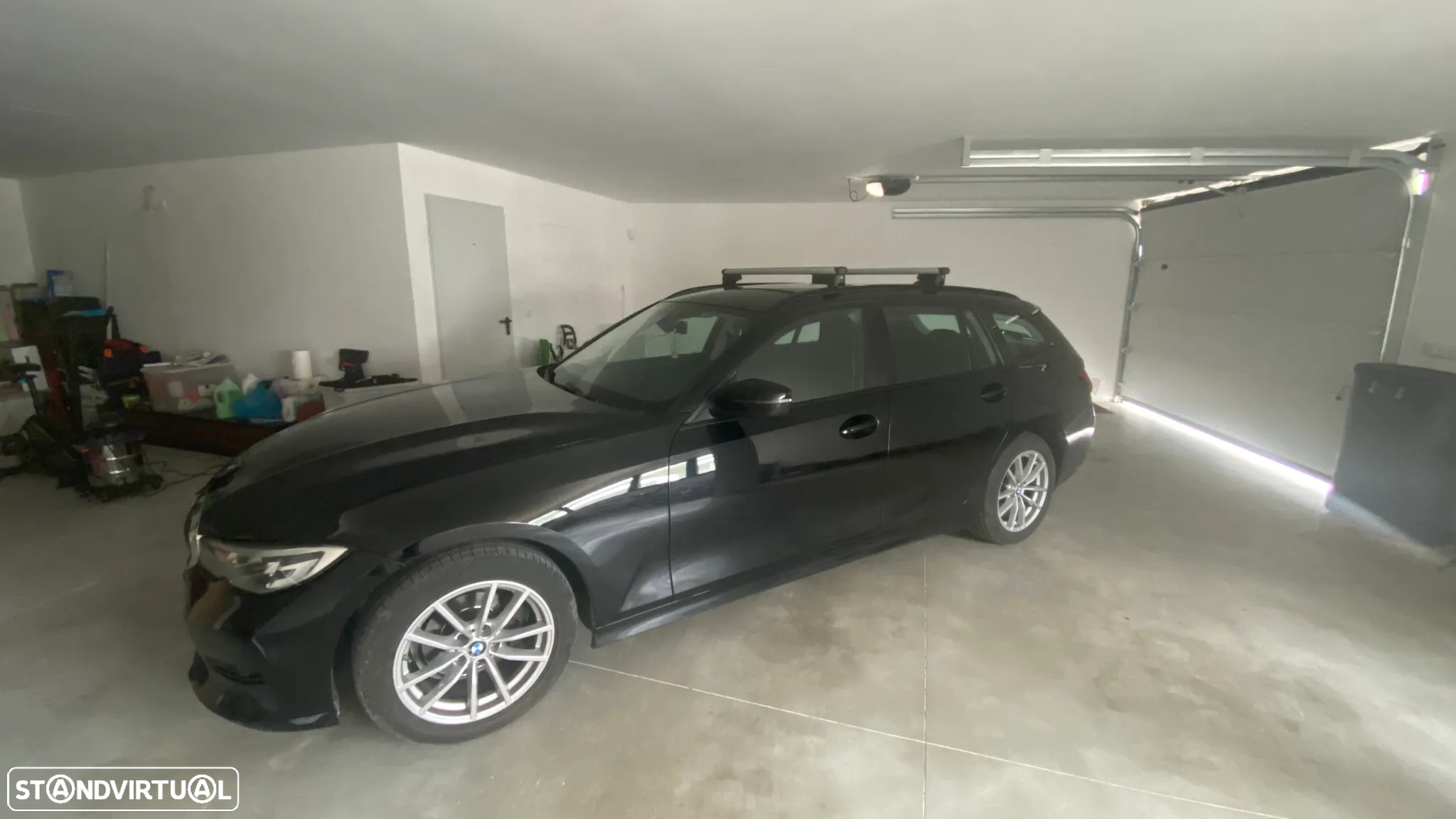 BMW 318 d Touring Essence - 18