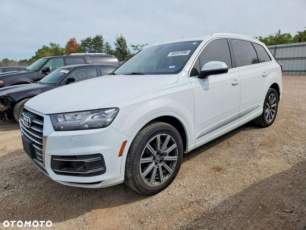 Audi Q7 3.0 TFSI Quattro Tiptronic - 1
