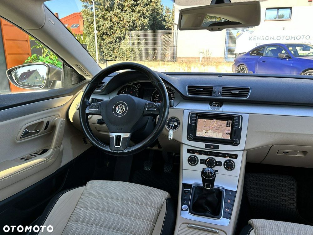 Volkswagen Passat CC - 39