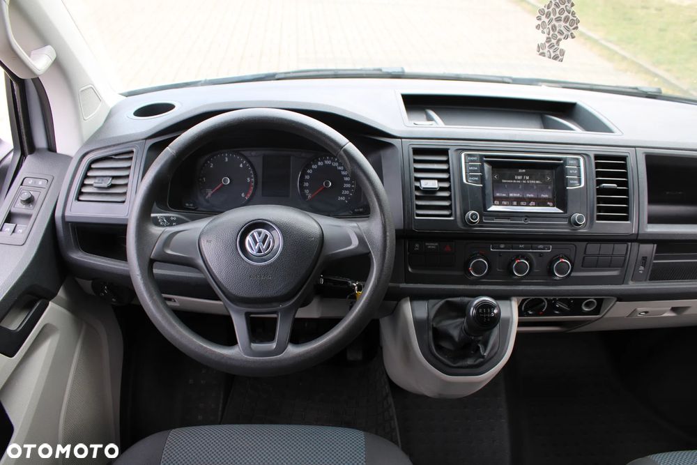 Volkswagen Transporter - 14