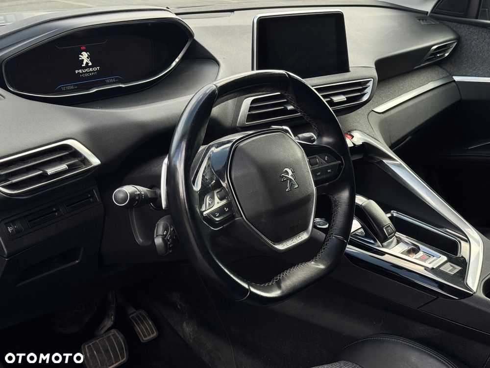 Peugeot 5008 1.5 BlueHDi Allure S&S EAT8 - 6