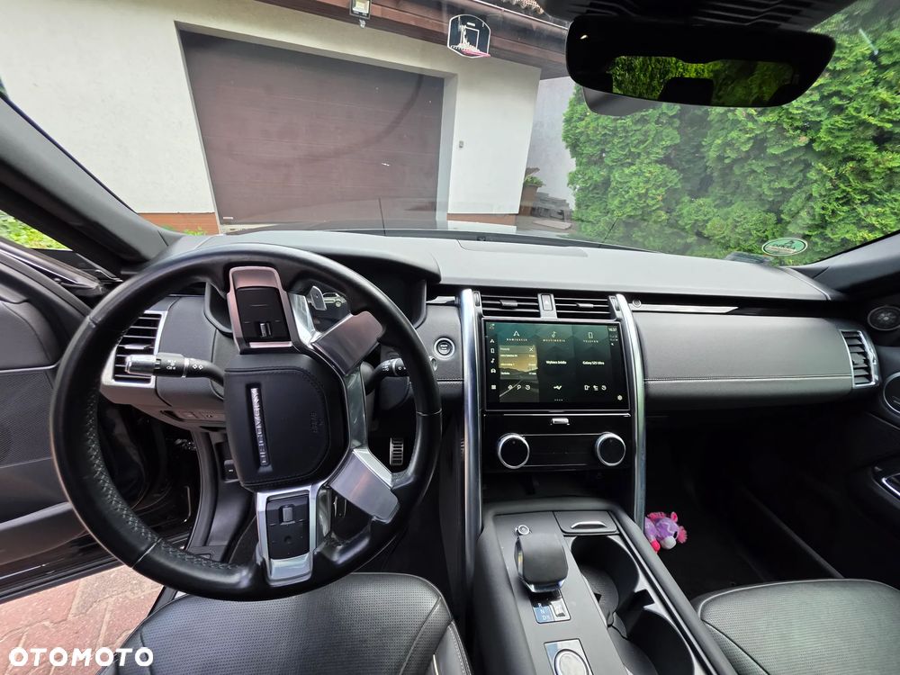 Land Rover Discovery 3.0 D250 mHEV R-Dynamic HSE - 19