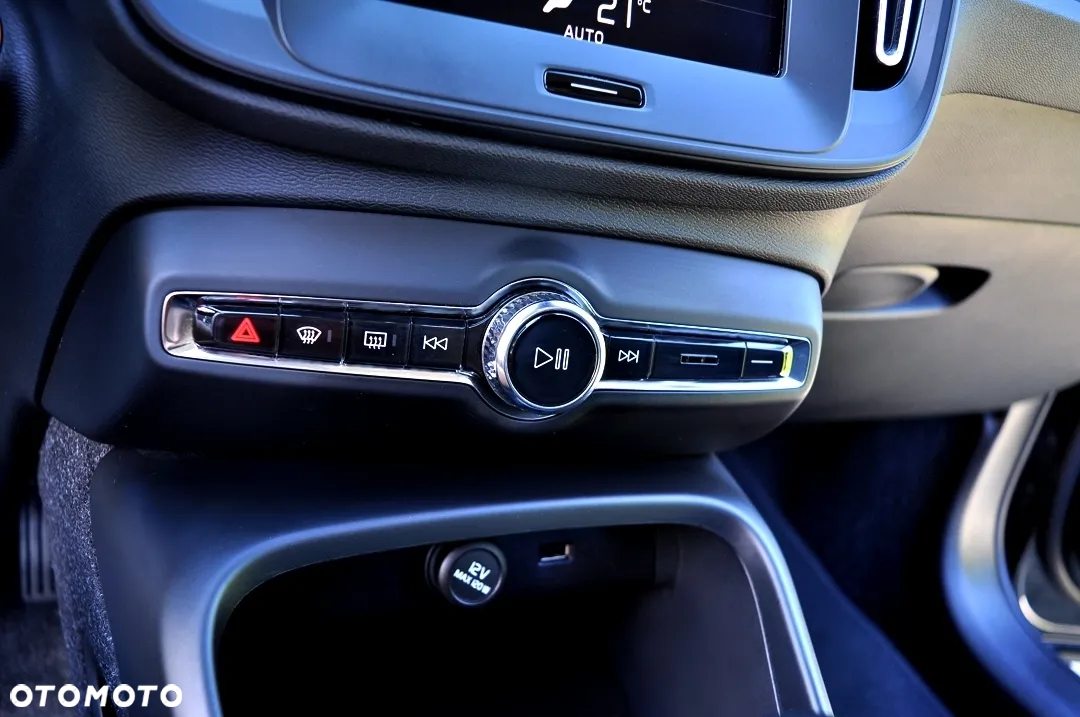 Volvo XC 40 D3 Momentum Pro - 30