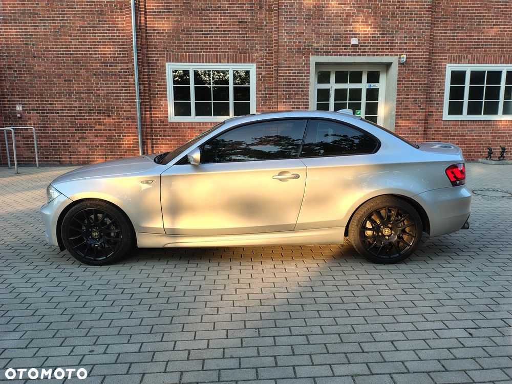 BMW Seria 1 135i Edition Sport - 9