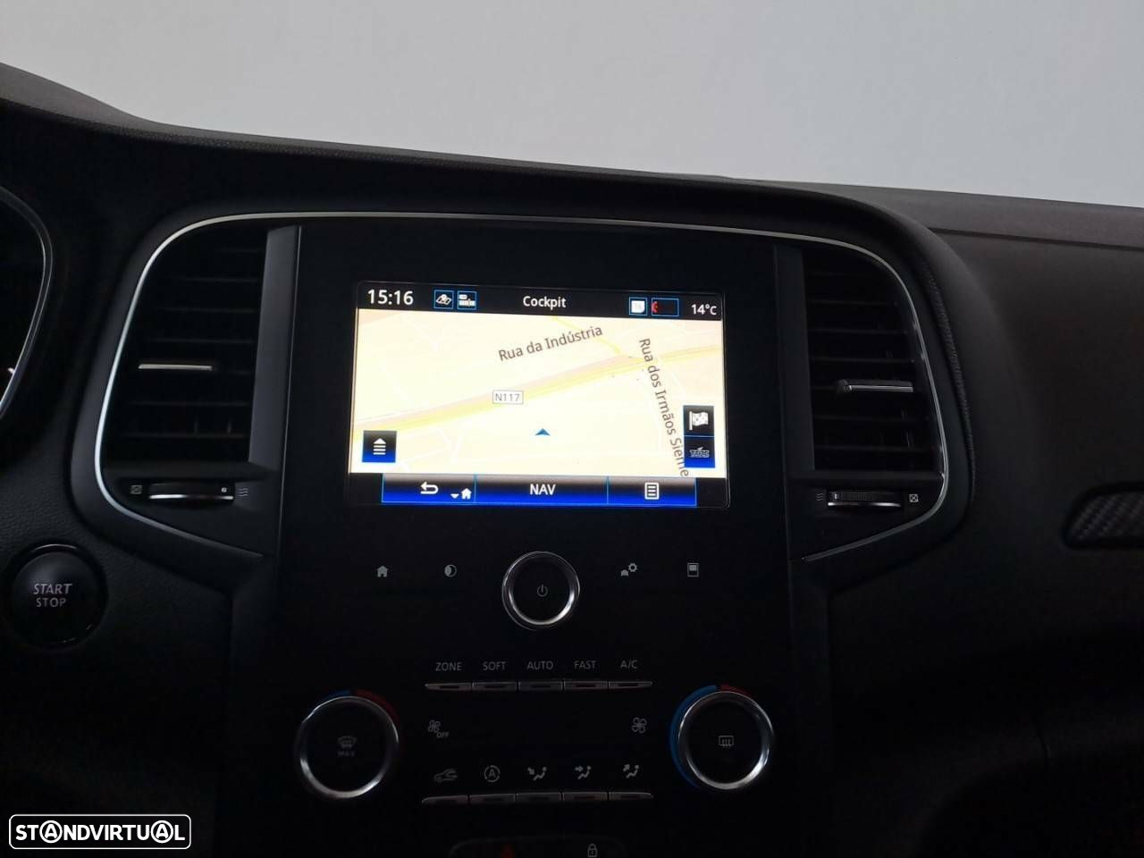Renault Mégane 1.5 Blue dCi Limited - 21