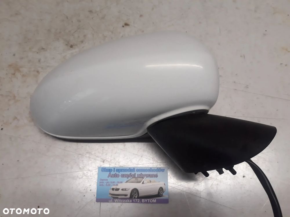 LUSTERKO PRAWE OPEL CORSA D 2010r  3D KOLOR: Z474  3 PIN - 2