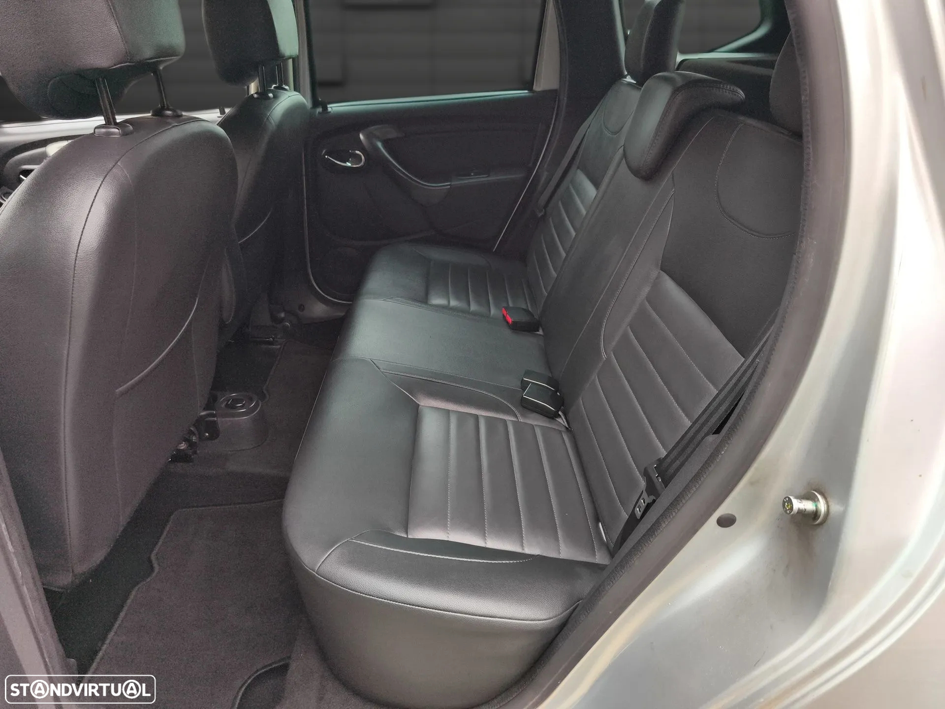 Dacia Duster 1.5 dCi Prestige - 9