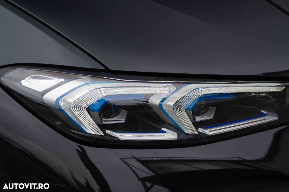BMW Seria 3 318i Aut. M Sport - 11