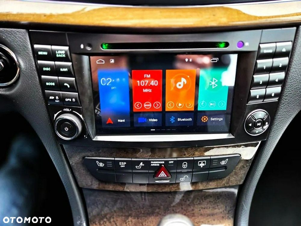 Mercedes-Benz Klasa E 500 T Avantgarde - 30