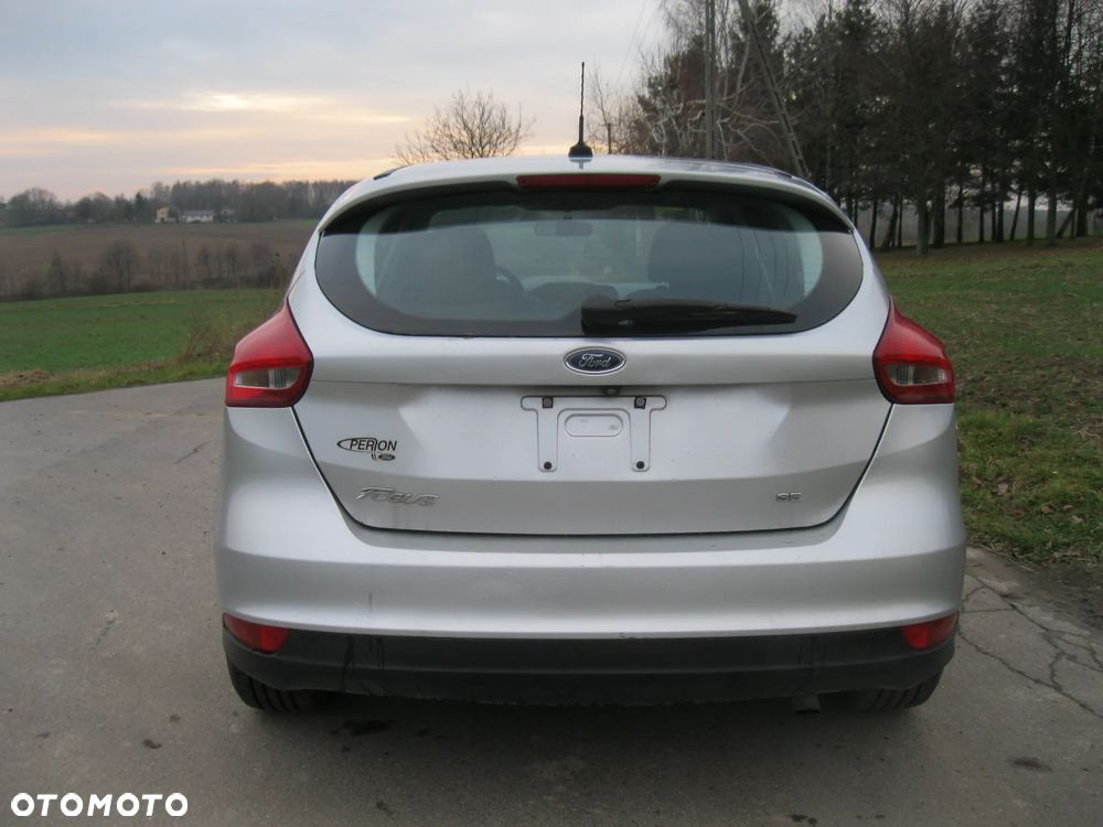 Ford Focus - 6