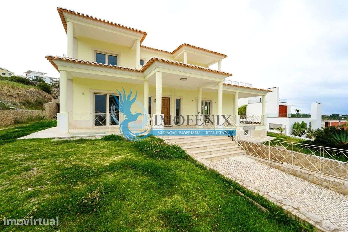 Moradia de luxo T4 localizada na encosta da Orada com 1000m² de lote - Grande imagem: 2/60