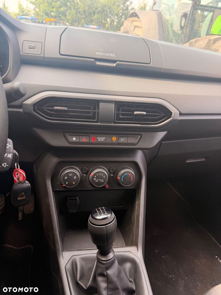 Dacia Sandero - 7