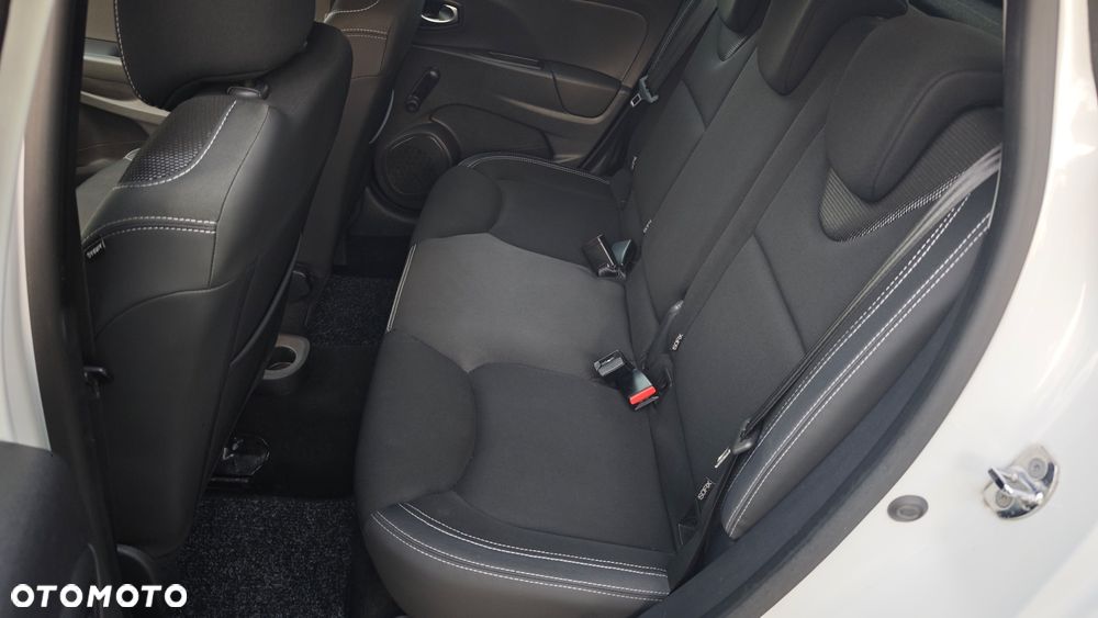 Renault Clio 0.9 TCe Alize - 10