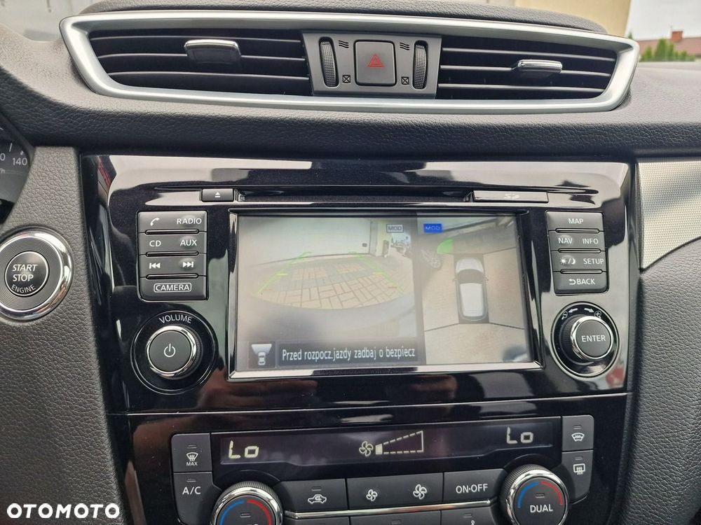 Nissan Qashqai 1.2 DIG-T N-Connecta EU6 - 31