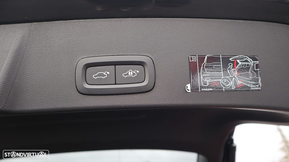 Volvo XC 40 1.5 T5 PHEV Inscription Expression - 31