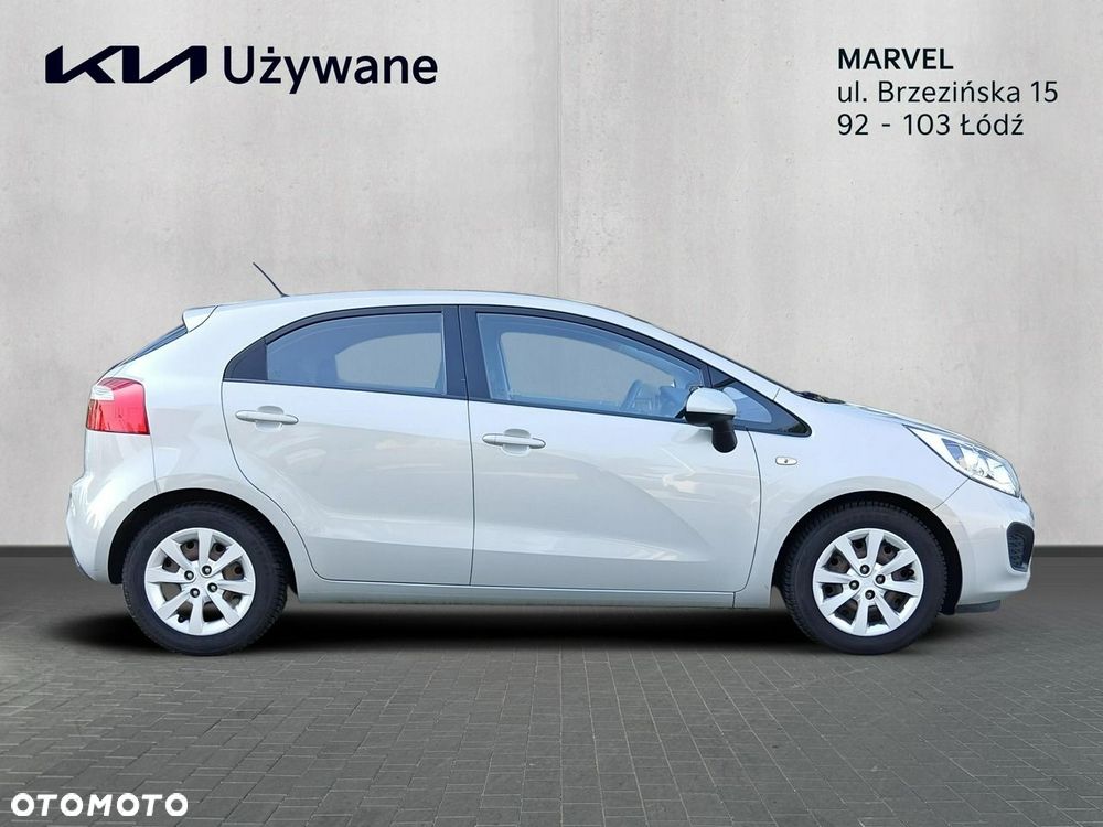 Kia Rio 1.2 L - 7