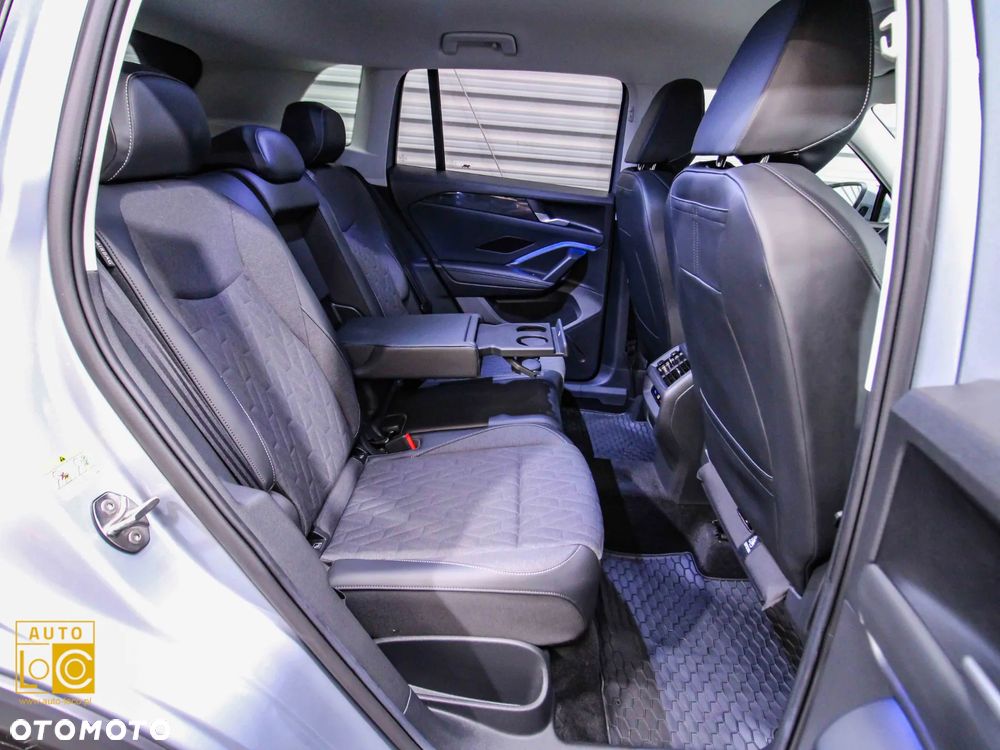 Volkswagen Tiguan 1.5 eTSI Elegance DSG - 11