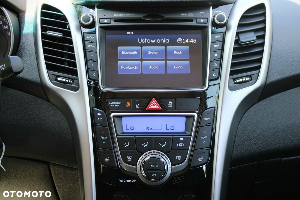 Hyundai i30 1.6 Automatik Style - 10