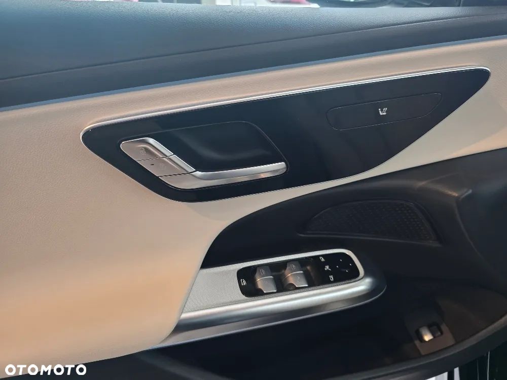 Mercedes-Benz Klasa E - 10