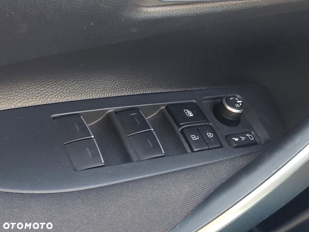 Toyota Corolla 1.5 Comfort MS - 22