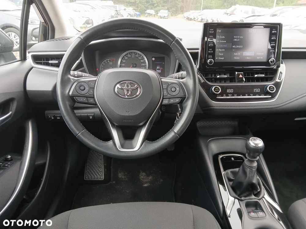 Toyota Corolla - 23