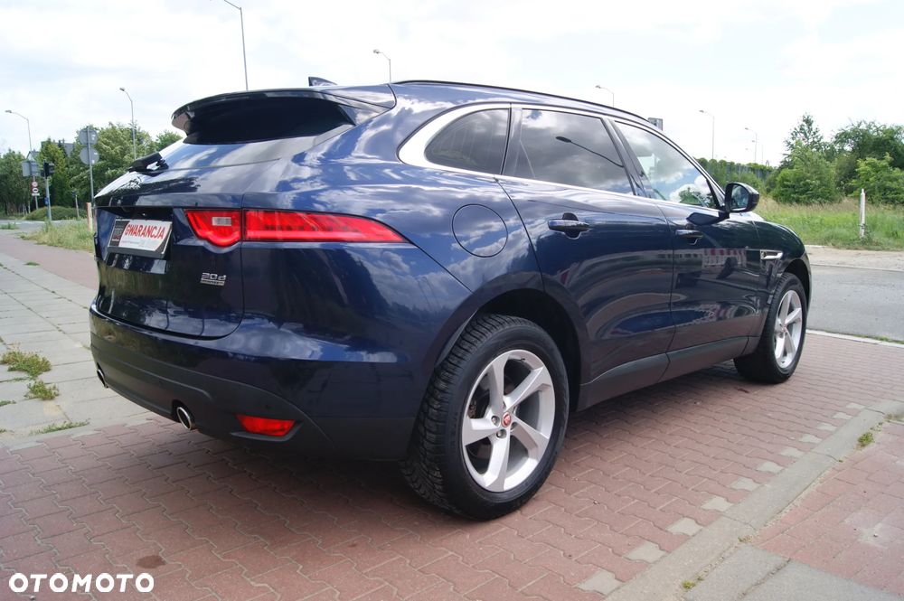 Jaguar F-Pace 30d AWD Prestige - 4