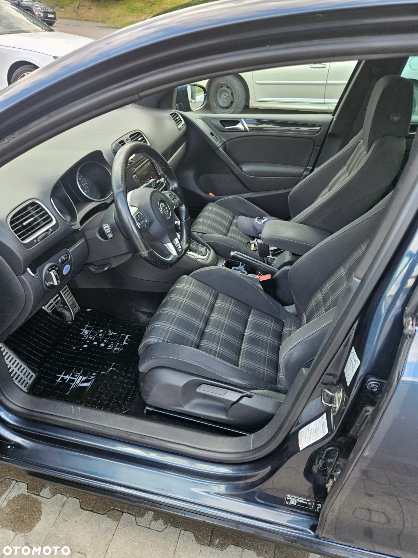 Volkswagen Golf 2.0 TDI DPF DSG GTD - 8