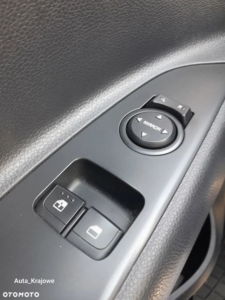 Kia RIO VAN - 22