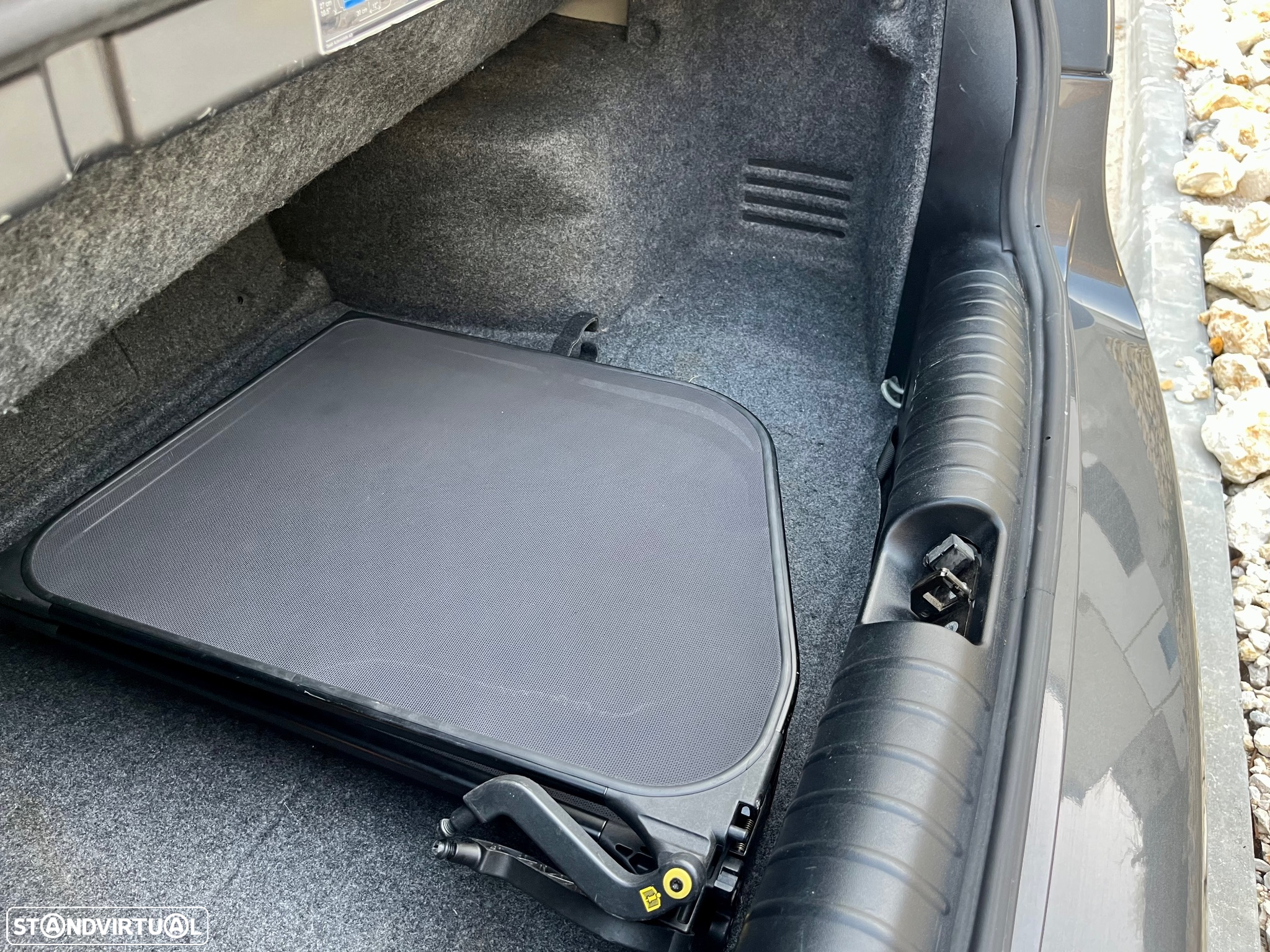 Saab 9-3 Cabriolet 1.9 TiD DPF Vector - 40