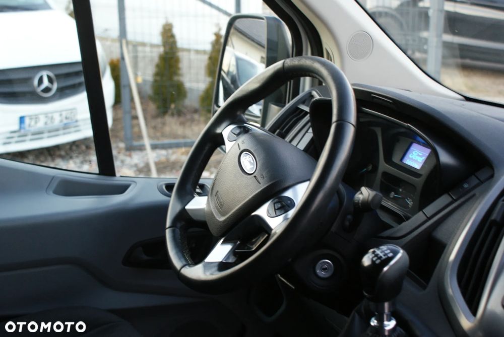 Ford Transit - 11