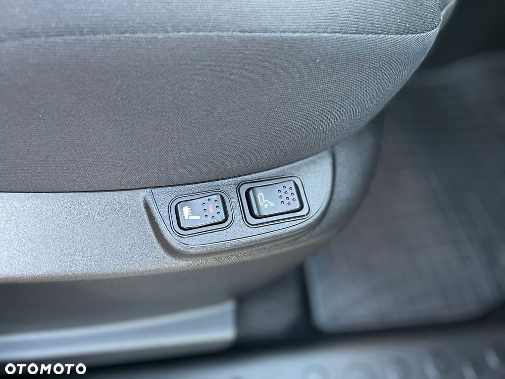 Fiat 500L - 27
