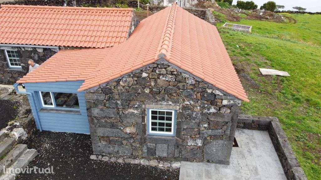 Quinta com casa e atafona recuperadas no Pico (Ribeirinha)Azores - Grande imagem: 5/30