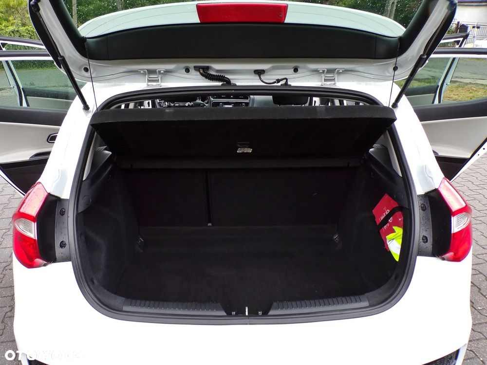 Kia Ceed 1.6 CRDi L - 29