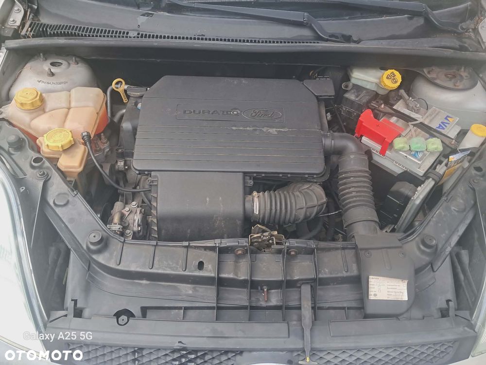 Ford Fiesta 1.3 Ambiente - 9