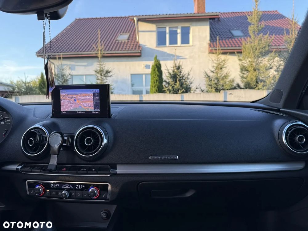 Audi A3 3-drzwiowe 2.0 TDI (clean diesel) quattro S tronic Ambition - 4