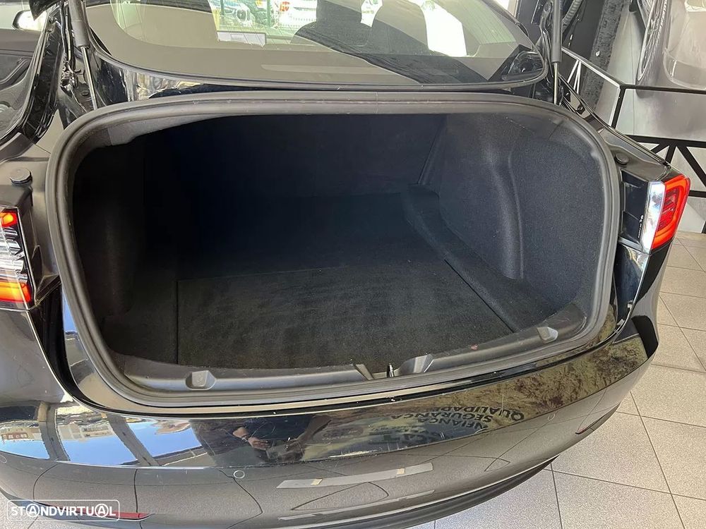 Tesla Model 3 Performance Dual Motor AWD - 19