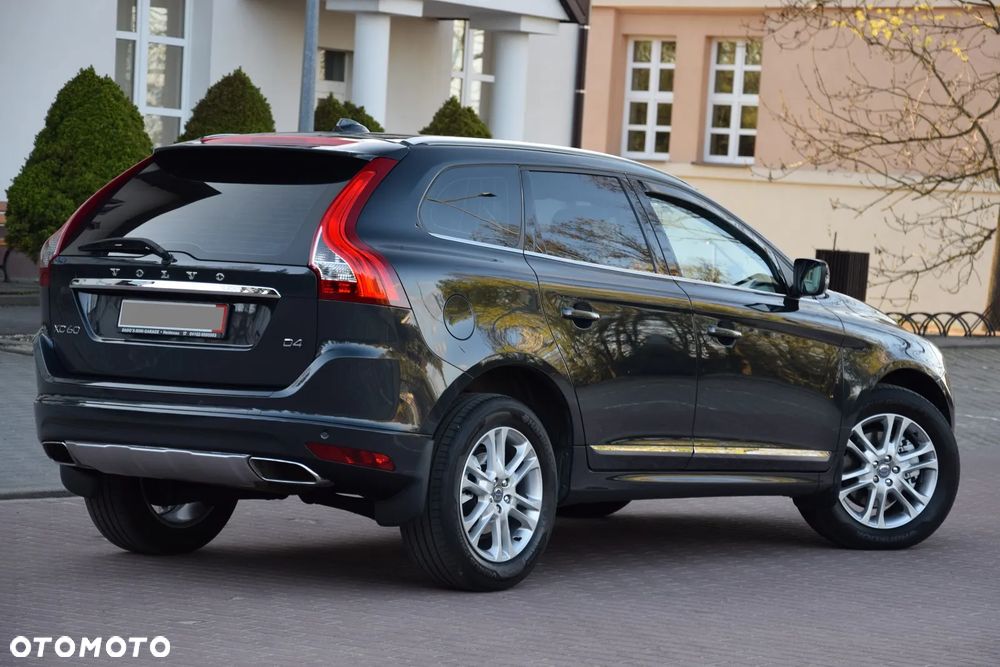 Volvo XC 60 D4 Geartronic Summum - 7