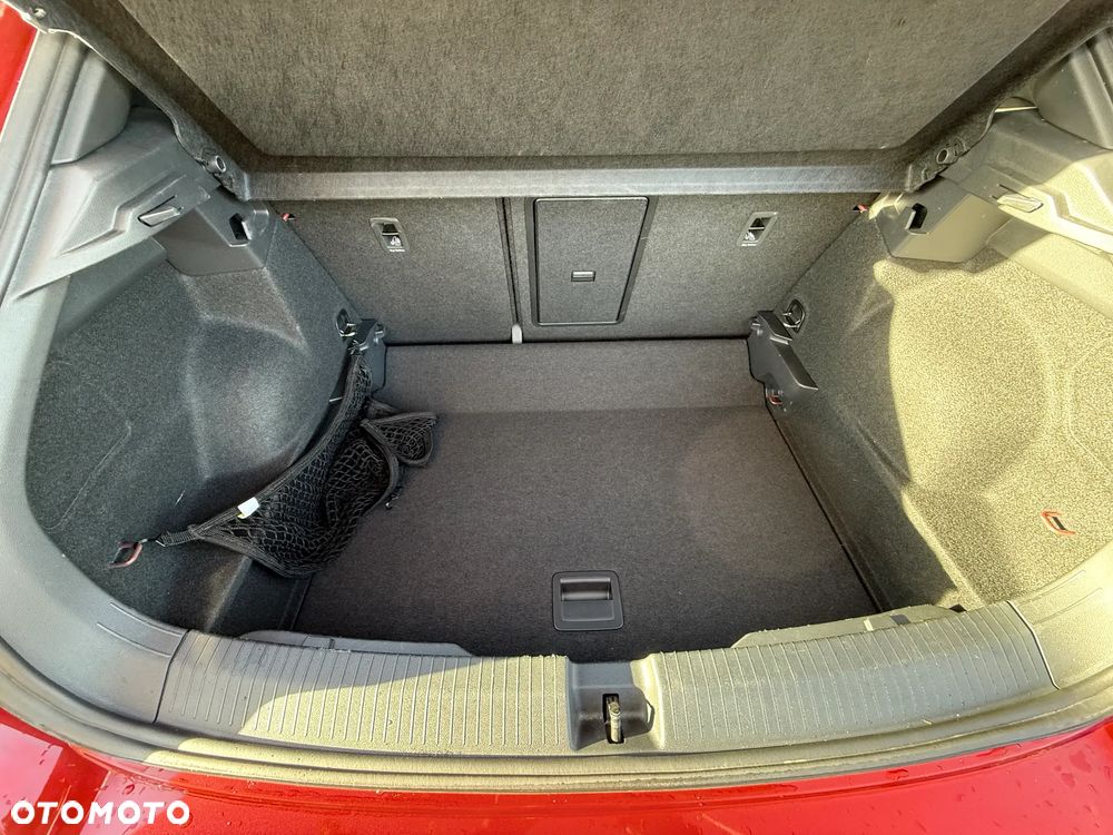 Volkswagen T-Roc 1.5 TSI Style DSG - 24