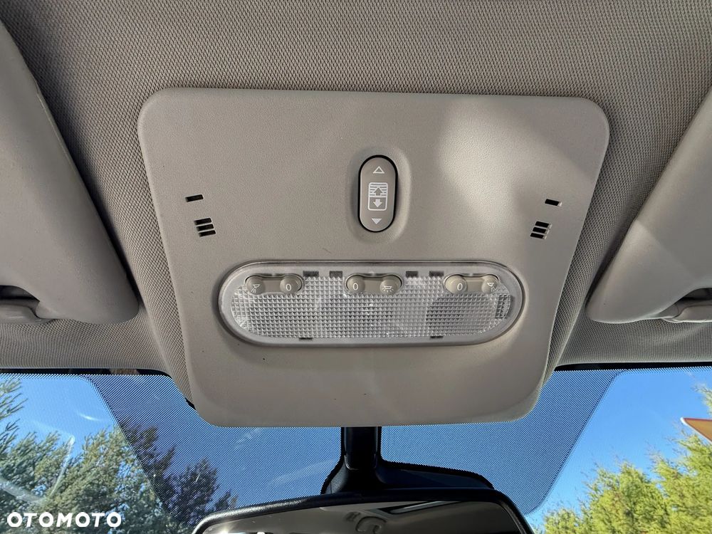 Nissan Qashqai 1.6 dCi 4x4 Tekna - 35