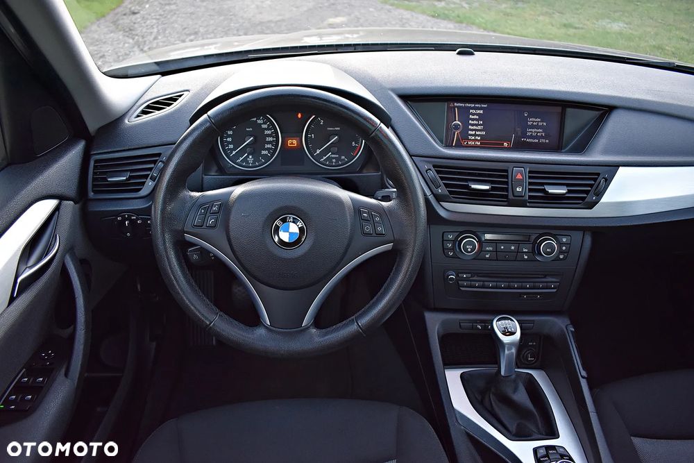 BMW X1 xDrive18d xLine - 6