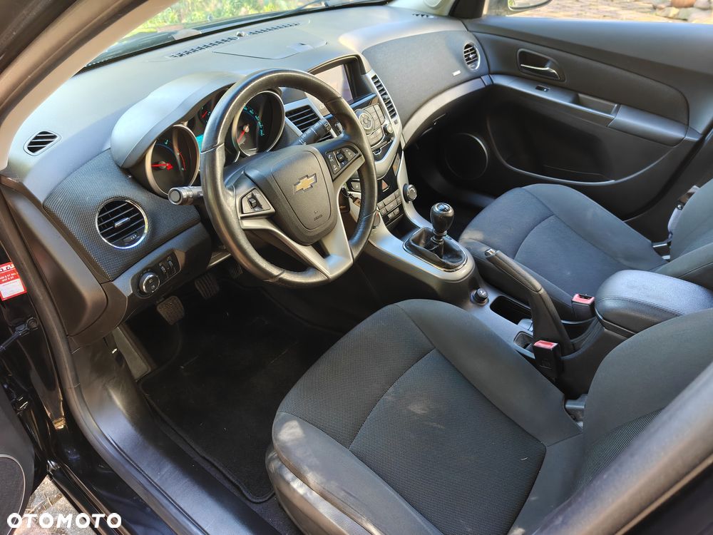 Chevrolet Cruze - 8