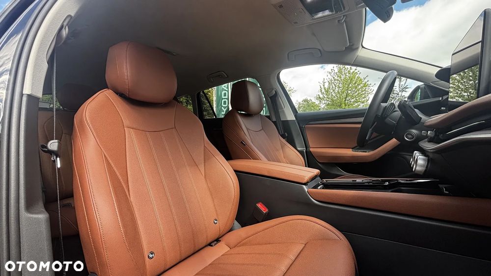 Skoda Superb 2.0 TSI Drive DSG - 7