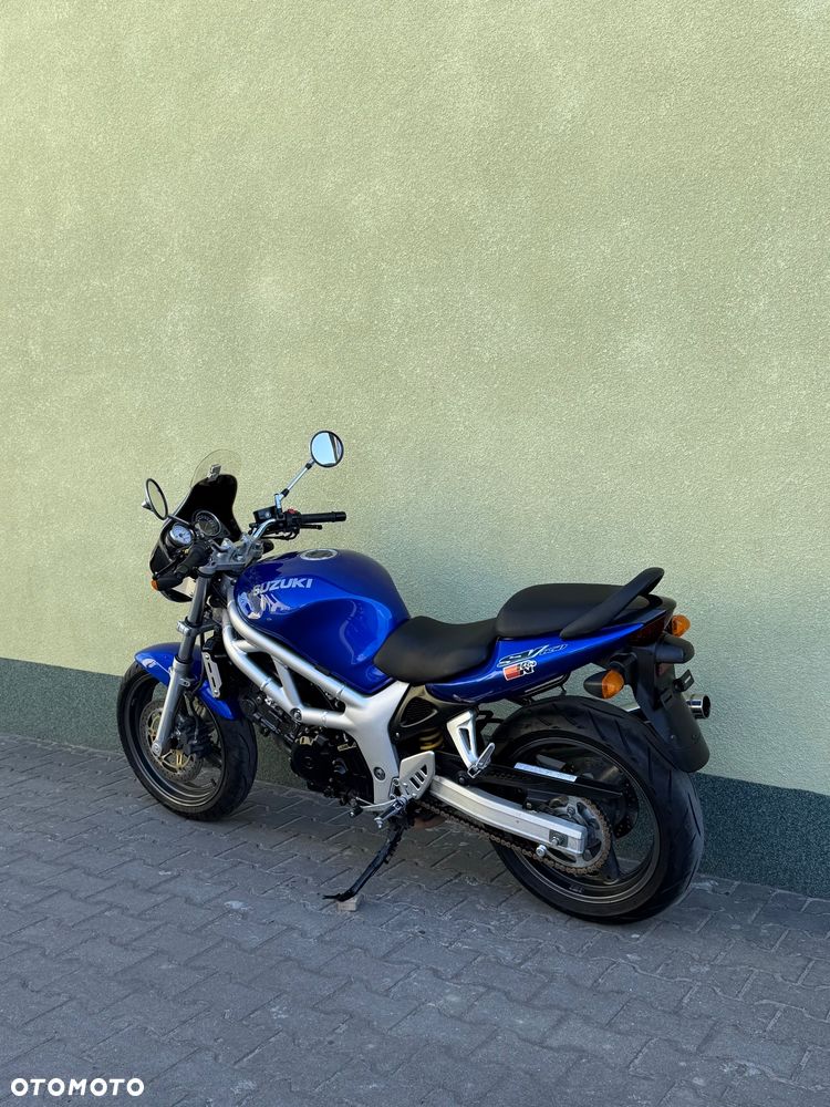 Suzuki SV - 19