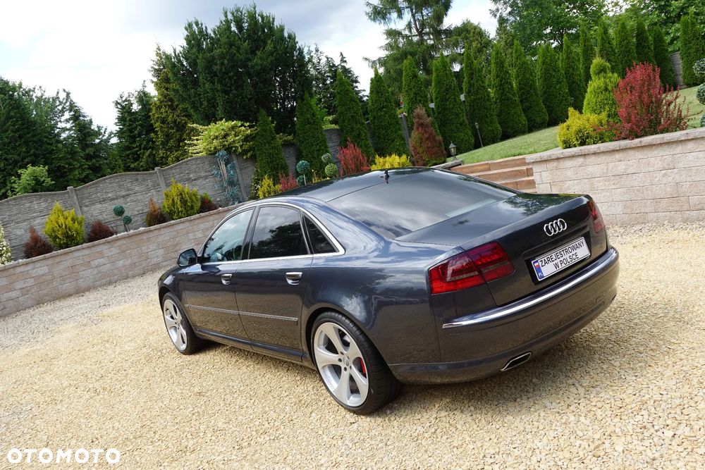 Audi A8 4.2 TDI Quattro - 2