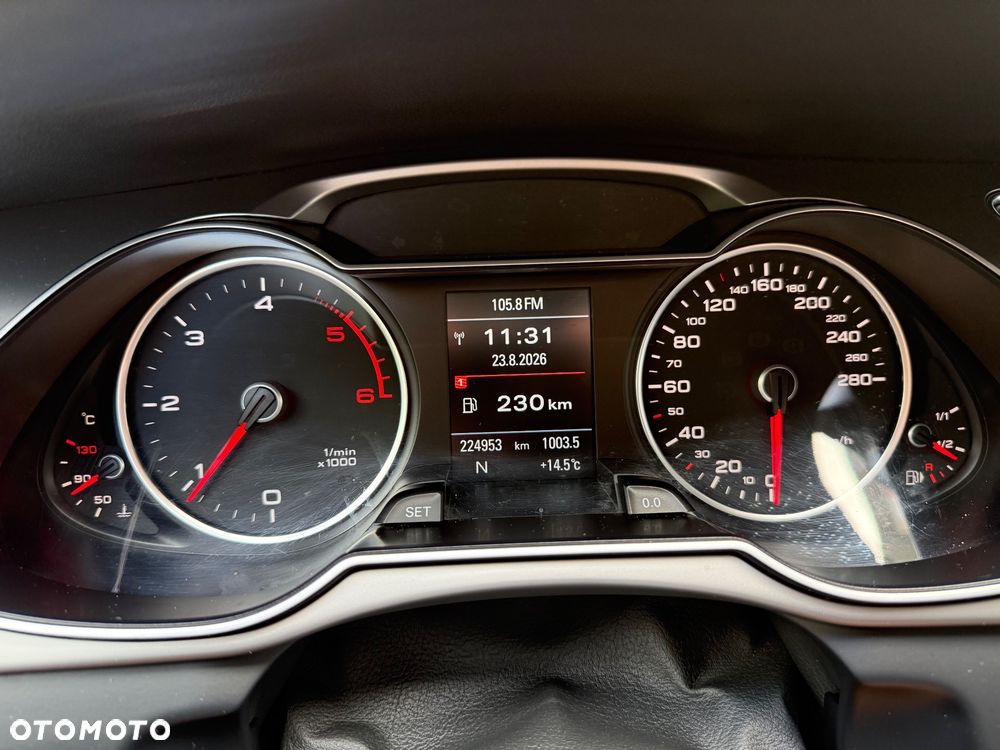 Audi A4 Avant 2.0 TDI Quattro S tronic - 23