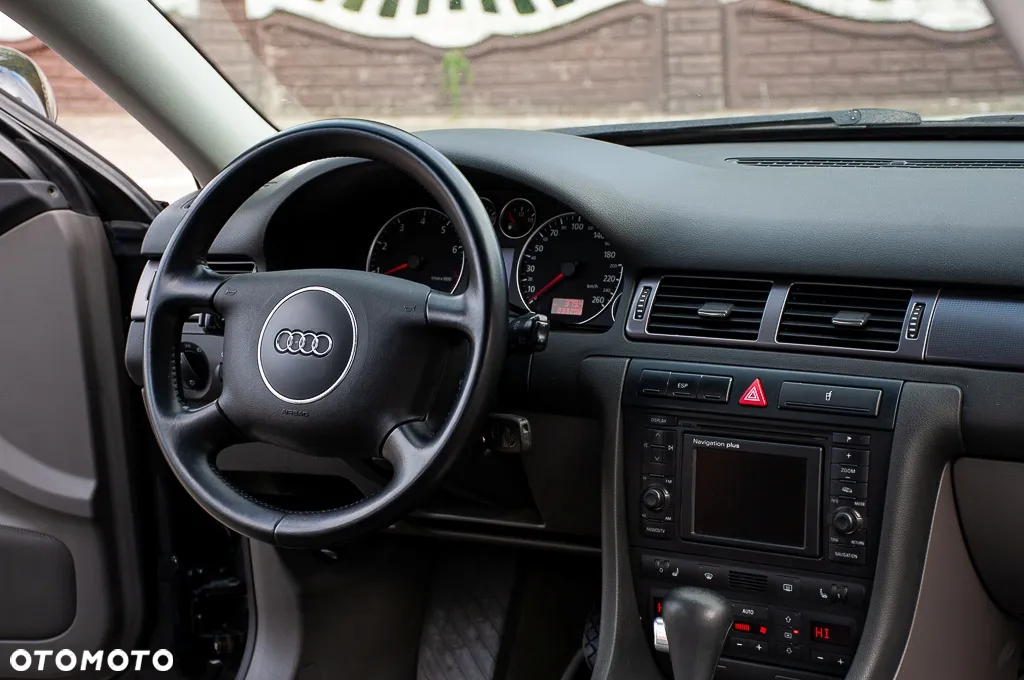 Audi A6 - 25