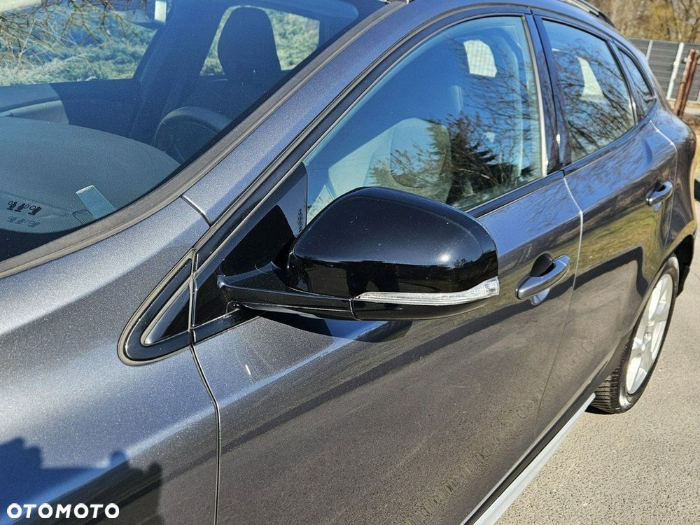 Volvo V40 Cross Country D2 Momentum - 7