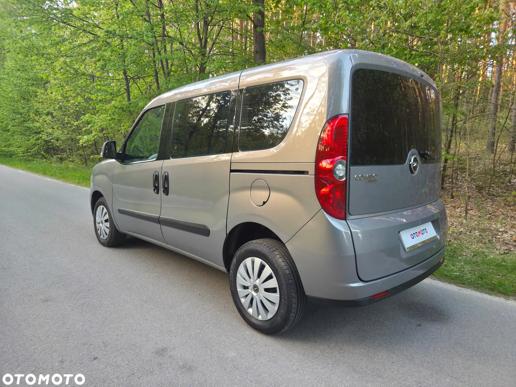Opel Combo 1.6 CDTI L1H2 Edition - 9